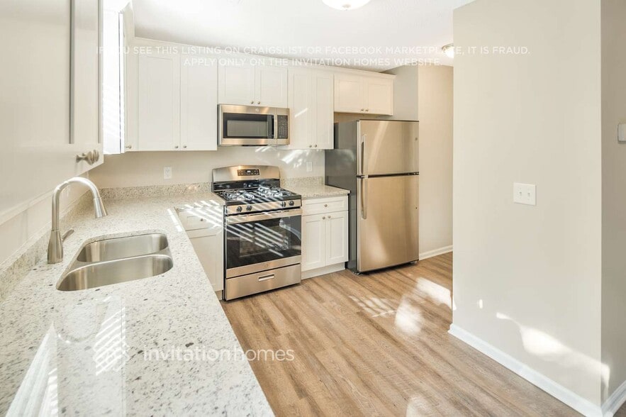 Building Photo - 1418 Highfield Ct