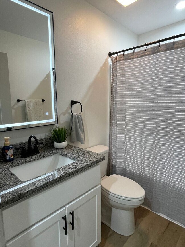 Building Photo - Built in 2025 3 Bed 2 Bath FOR RENT