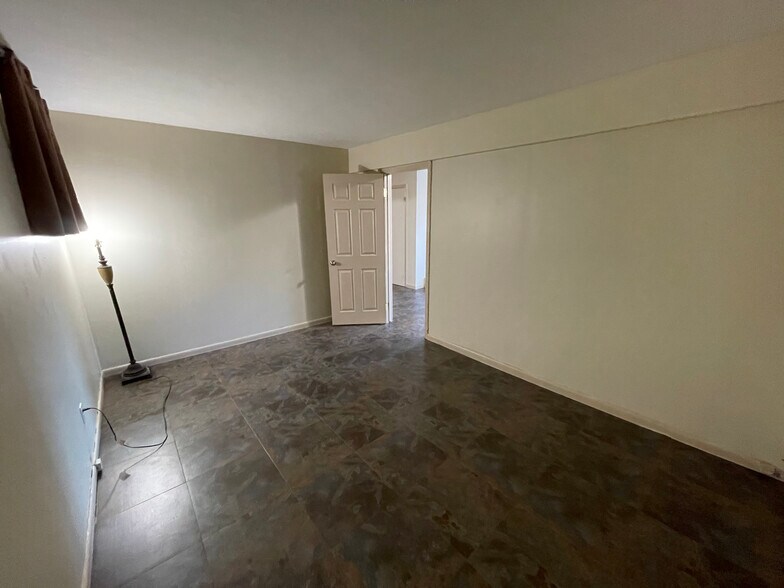 Building Photo - 11 Munn Pl