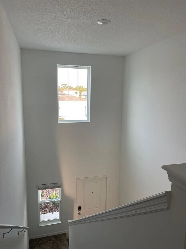 Building Photo - 3931 Willow Brk Dr
