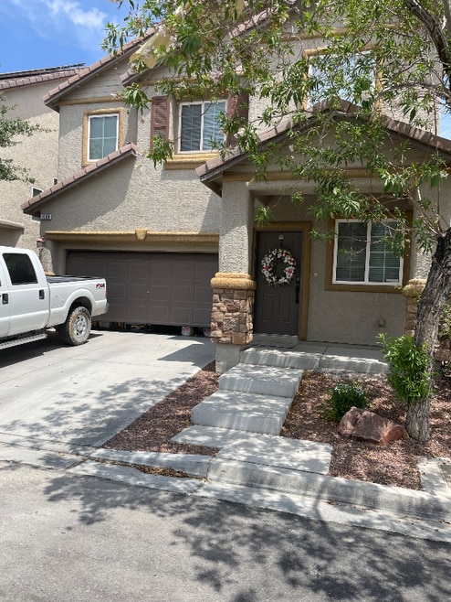 Building Photo - 8308 Lambtin Quay Ave