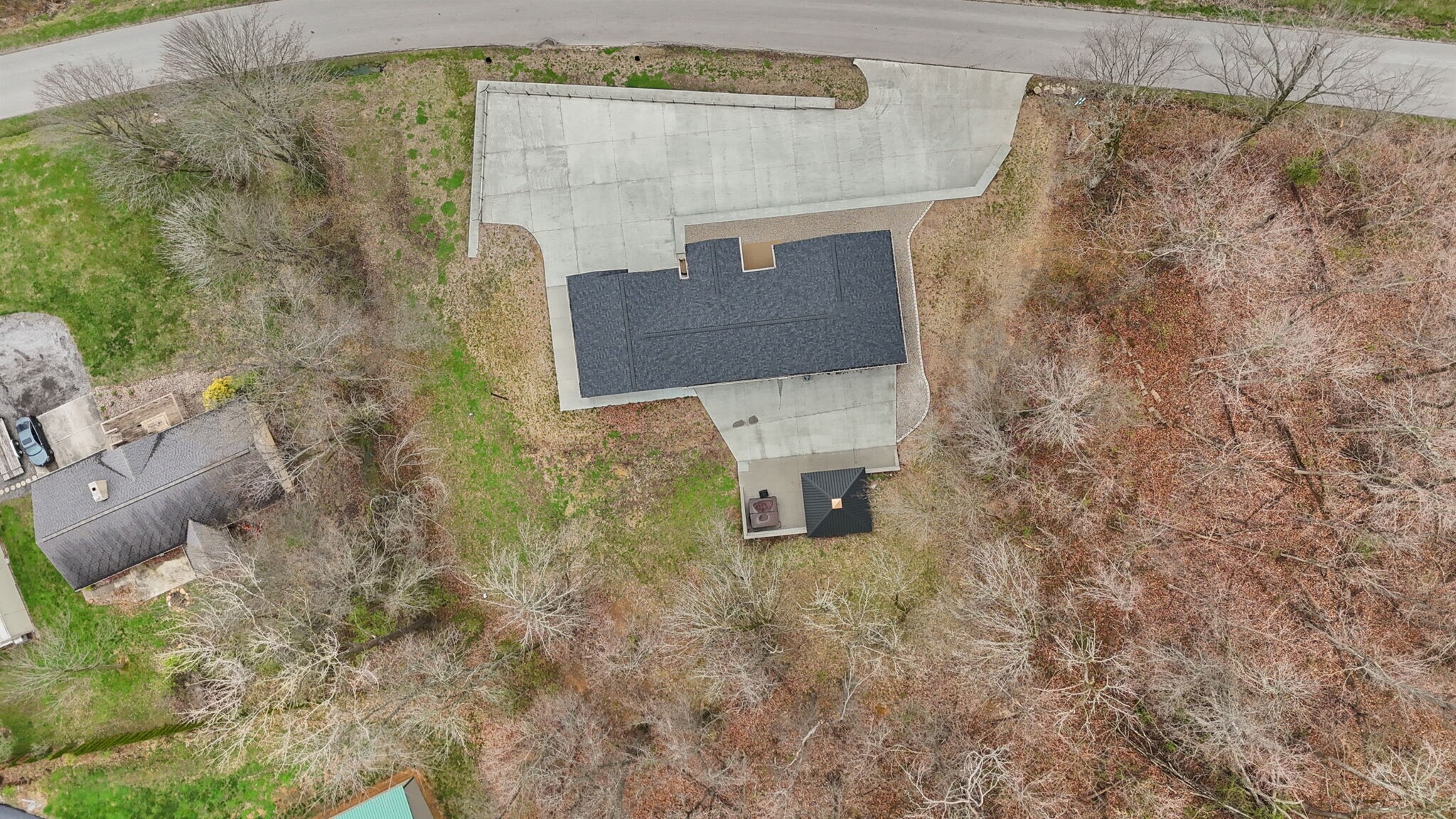 Building Photo - 1578 E 100 N