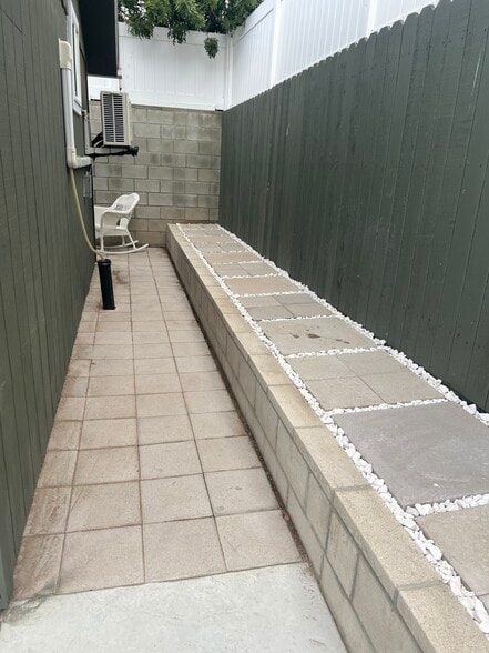 Patio behind ADU - 4862 N Mangrove Ave