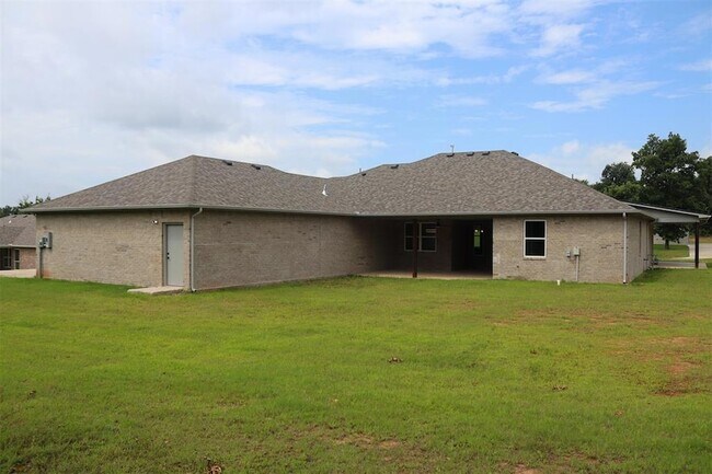 Building Photo - 1716 Kalidy Dr