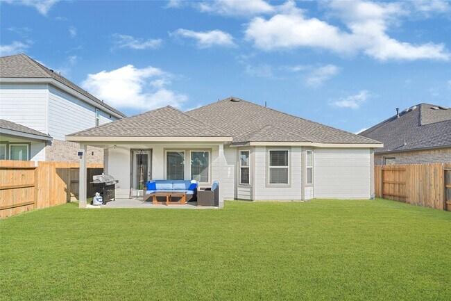 Building Photo - 11235 Stirton Dr