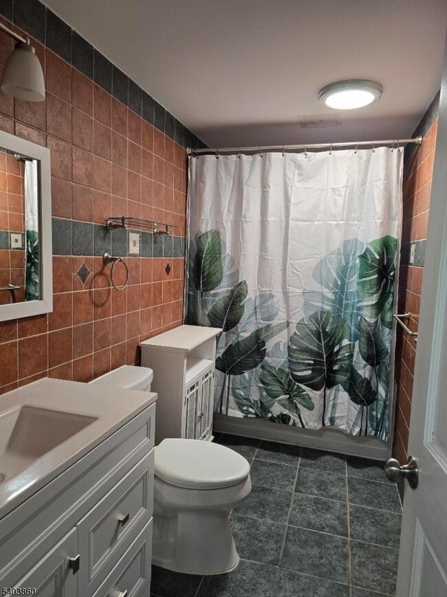 Building Photo - 36 Wawayanda Rd