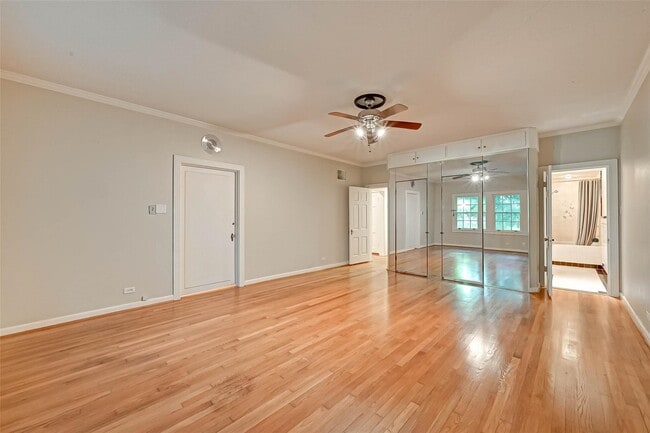 Building Photo - 4628 Roseneath Dr