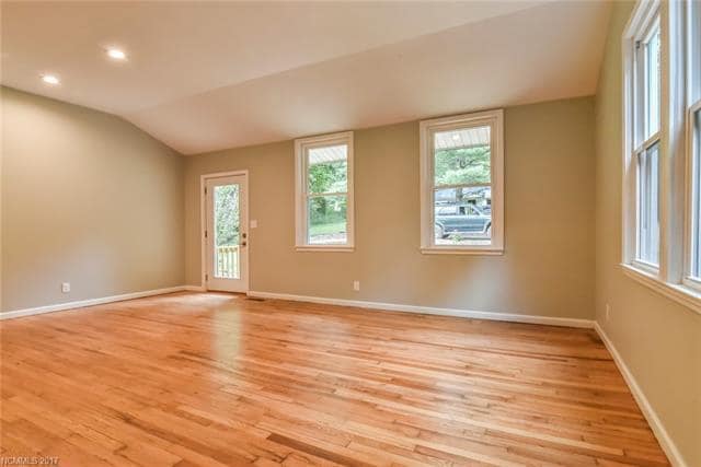 Building Photo - Cozy 3 Bedroom 1.5 Bathroom Home Nestled In Black Mountain