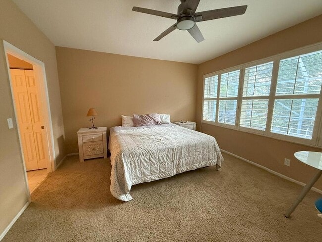 Building Photo - 328 W Coral Trace Cir