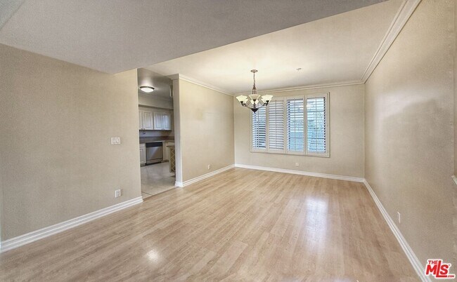 Building Photo - 1250 Midvale Ave