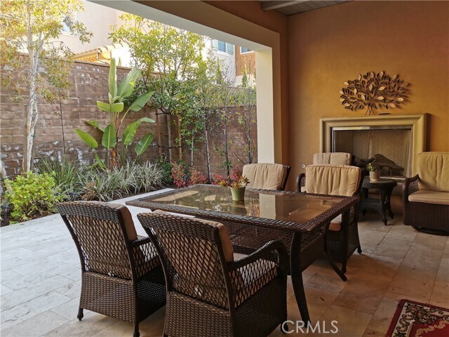 Building Photo - 16 Branding Iron