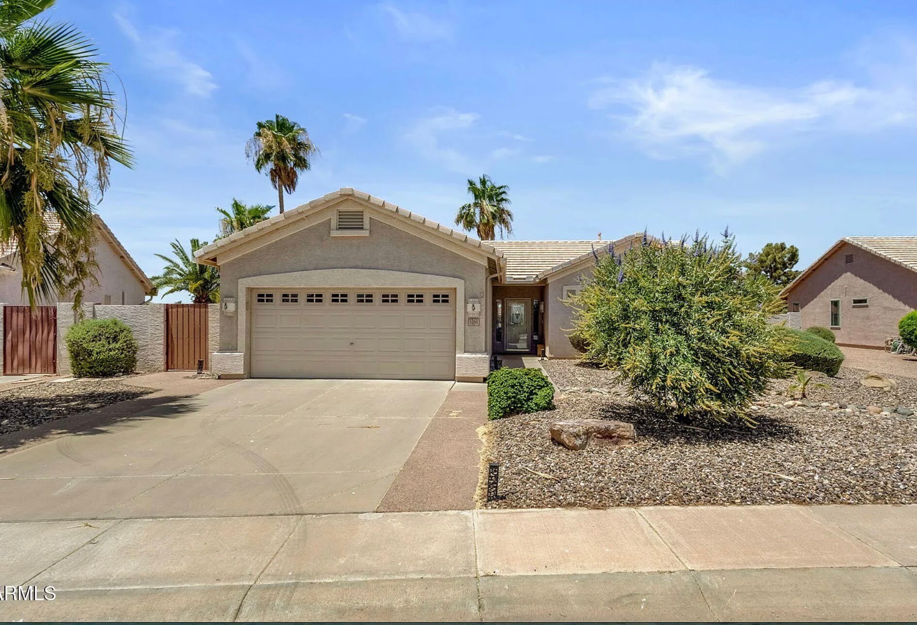 Building Photo - 1264 E Waterview Pl