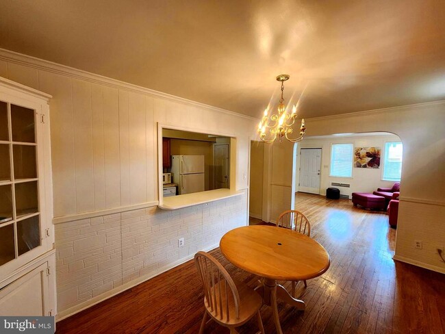 Building Photo - 203 Wilden Dr