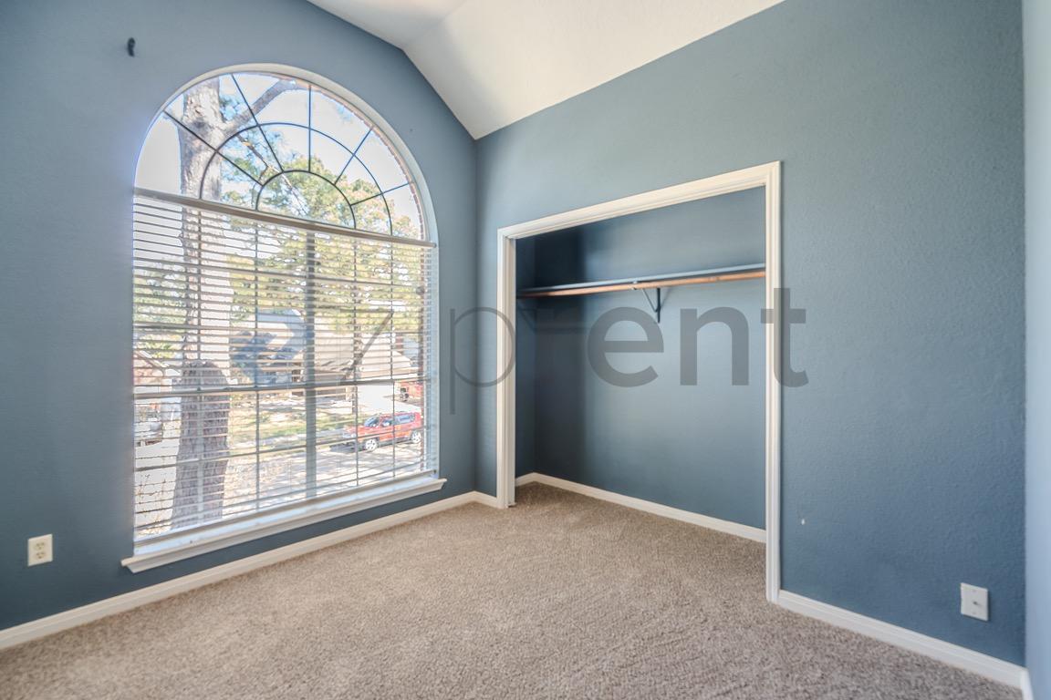 Building Photo - 16023 Gladebrook Glen Ln