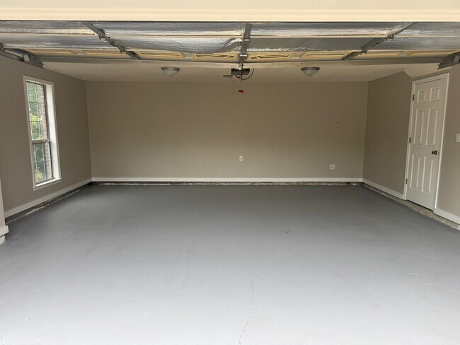 Building Photo - 3426 Clepsyda Dr