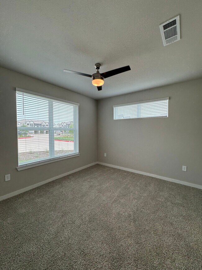 Building Photo - 3521 James Pitts Dr