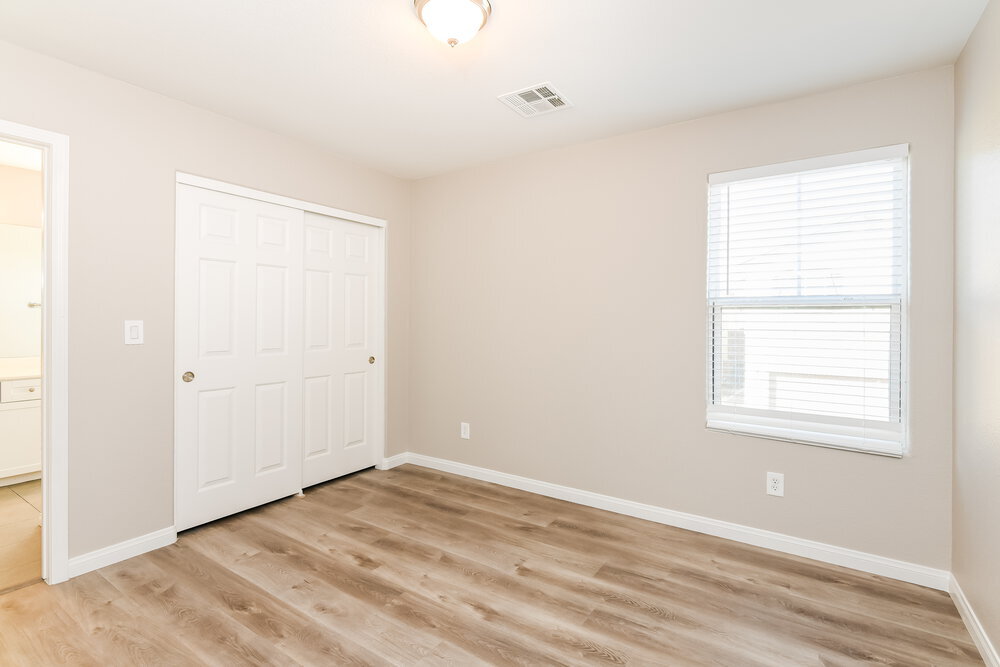 Building Photo - 10644 Gale Wind Ct