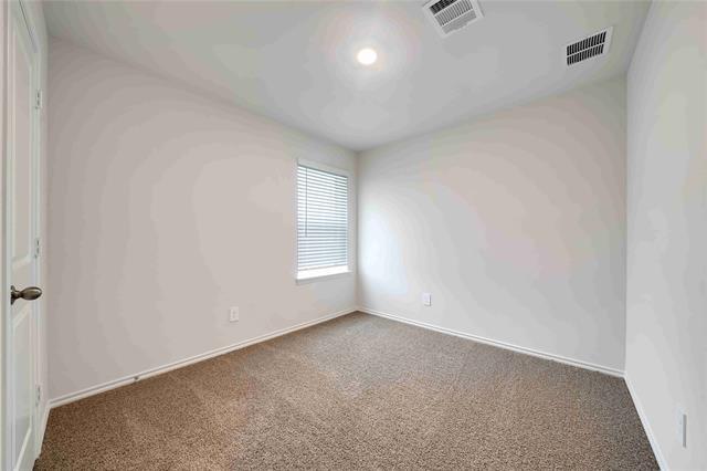 Building Photo - 501 Yellow Rose Rd