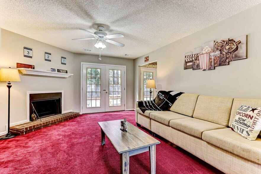 Building Photo - 105 Crossvine Ct