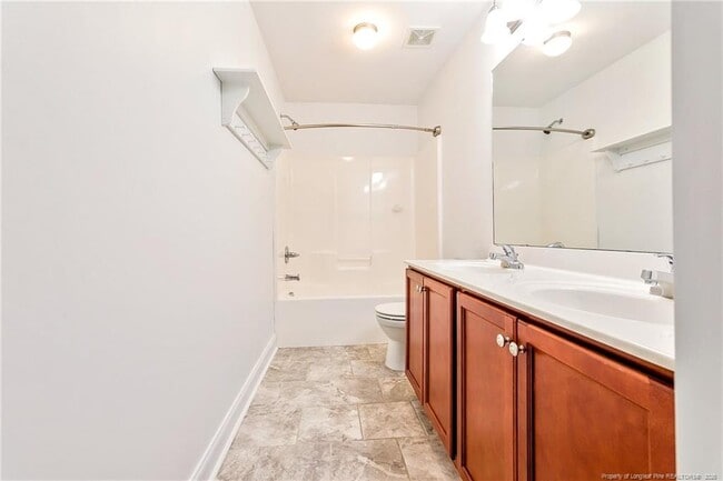 Building Photo - 1081 Ronald Reagan Drive