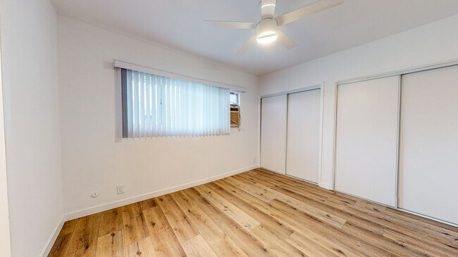 Building Photo - 16721 Sherman Way