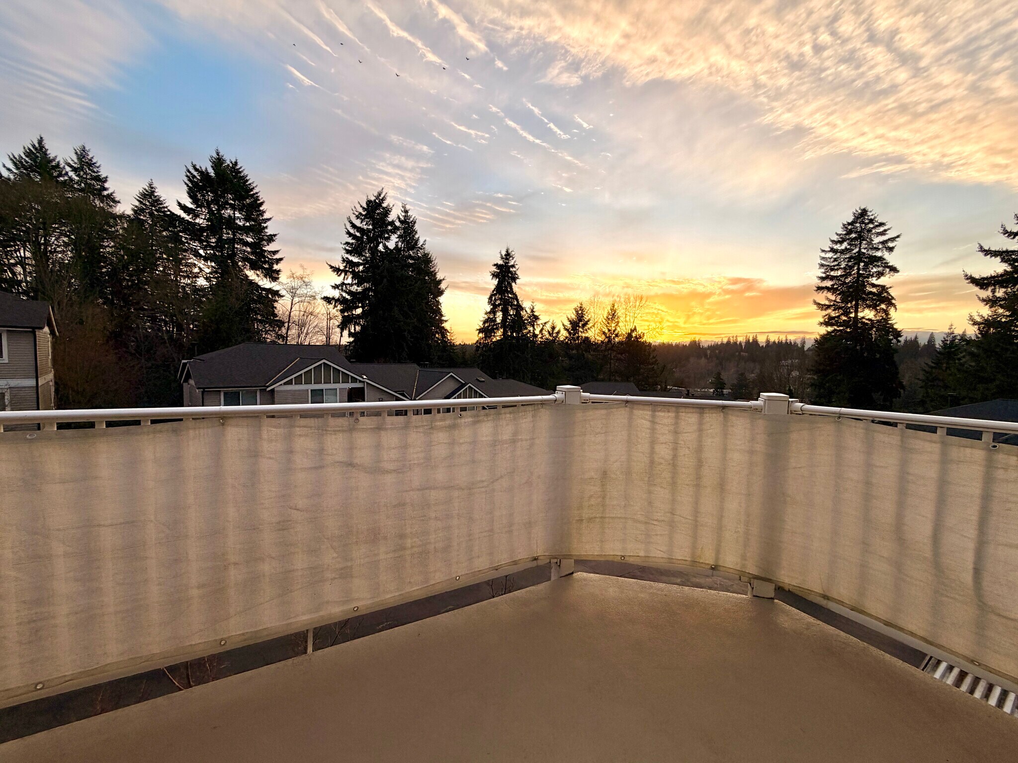 Private Balcony - 16101 Bothell Everett Hwy