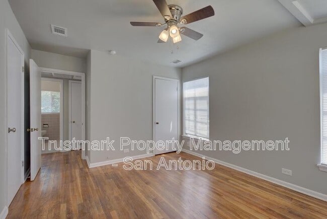 Building Photo - 809 Rittiman Rd