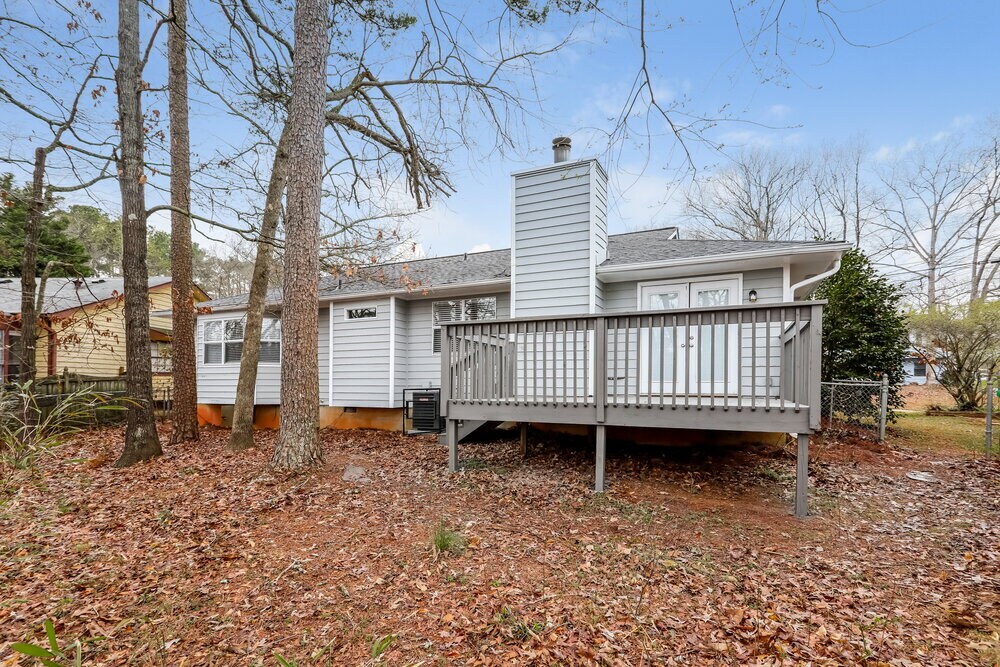 Building Photo - 721 Pepperwood Trail