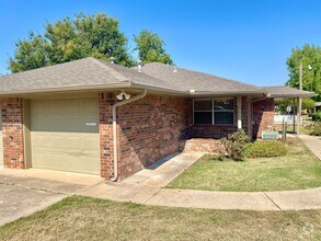 Building Photo - Quiet 2 Bed, 1 Bath in Edmond