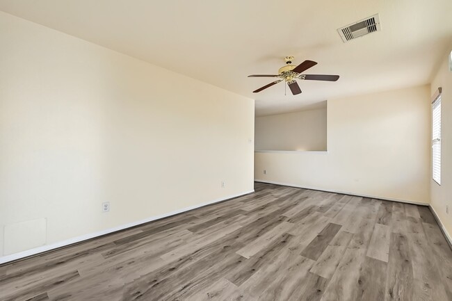 Building Photo - 8027 Saffron Ln