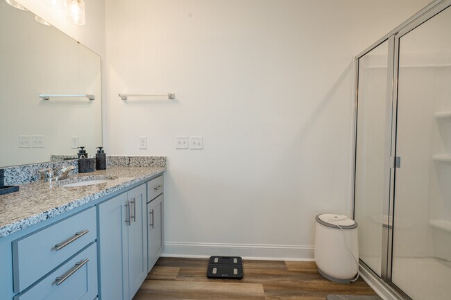 Building Photo - 158 Legacy Ln