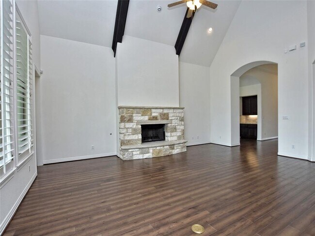 Building Photo - 300 Flintlock Dr