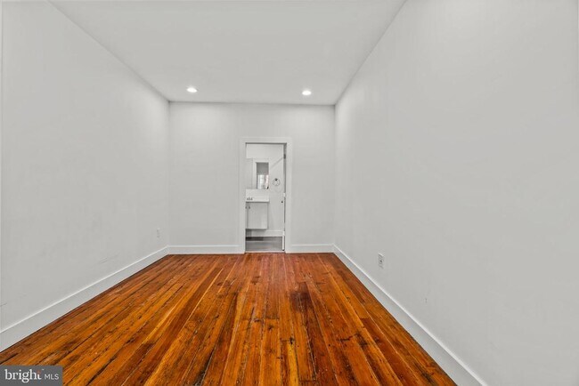 Building Photo - 120 N 3rd St