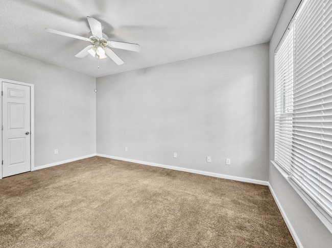 Building Photo - Beautiful Townhome for Lease in Conyers