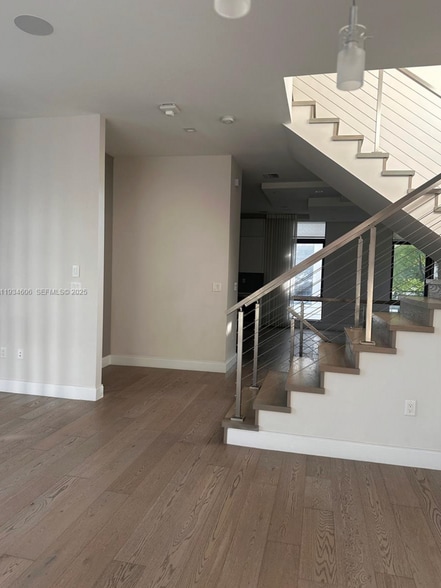 Building Photo - 8231 NW 48th St