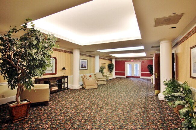 Building Photo - 59 Courtland Ave