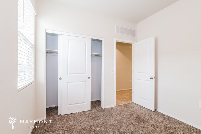 Building Photo - 1867 W Broadway Ave