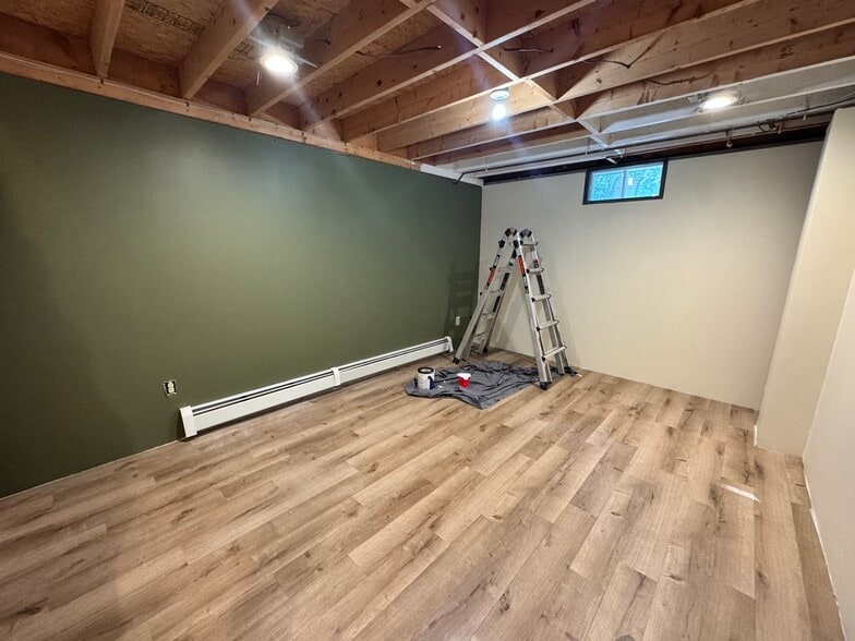 Building Photo - 50 Spring Lake Dr