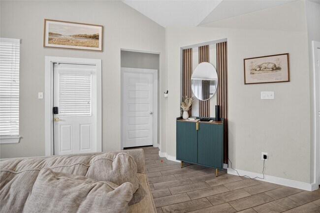 Building Photo - 15014 Timberson Rdg Ln