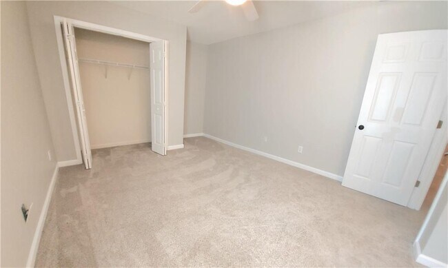 Building Photo - 150 Canal Pl