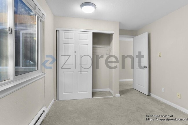 Building Photo - 10826 NE 148th Ln