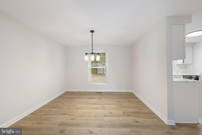 Building Photo - 10006 Bald Hill Rd