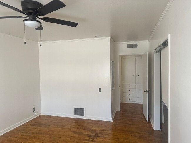 Building Photo - 2518 San Pablo Ave