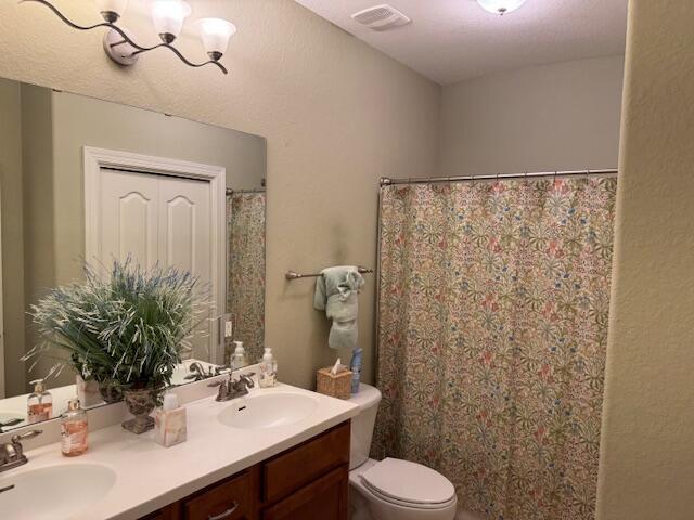 Building Photo - 200 Diamond Cove