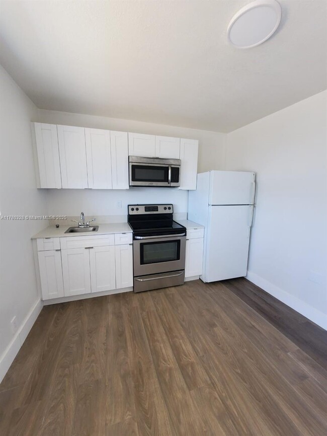 Building Photo - 26703 SW 138th Ct