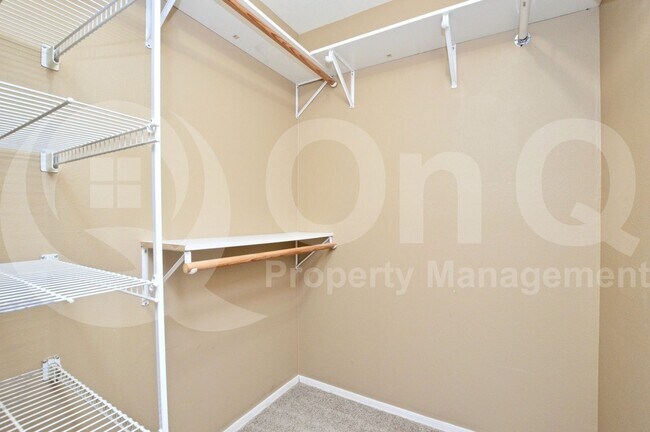 Building Photo - 6337 Covina Rd
