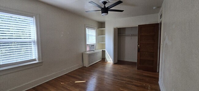 Building Photo - 3815 W St NW