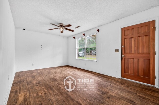 Building Photo - Your Private Retreat Near Downtown Summerville