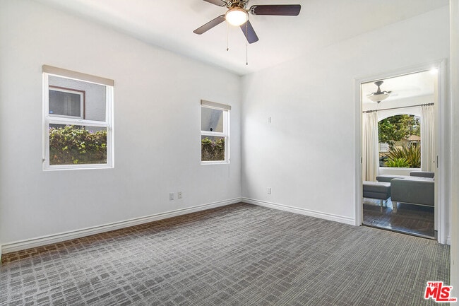 Building Photo - 1610 S Shenandoah St