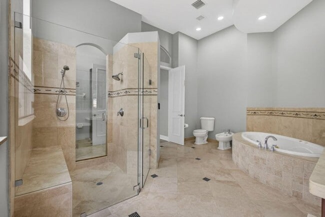 Building Photo - 2162 Stotesbury Way